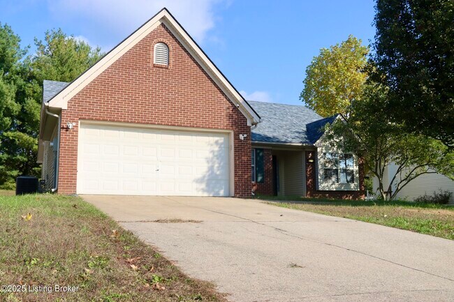 Primary Photo - 9509 Hunters Trail Ct