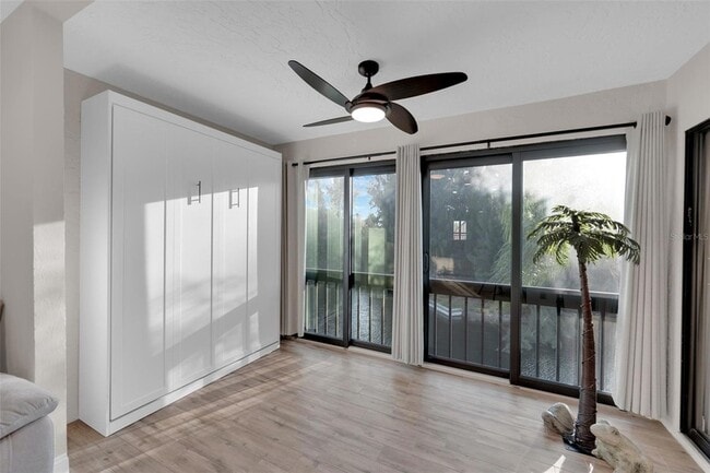 Building Photo - 15761 Windward Way Cir