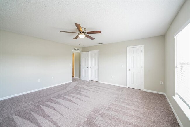 Building Photo - 3640 Queens Cove Blvd