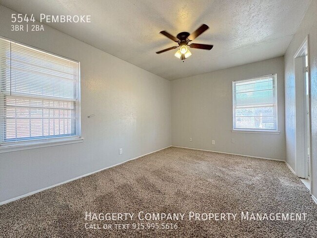 Building Photo - 5544 Pembroke-