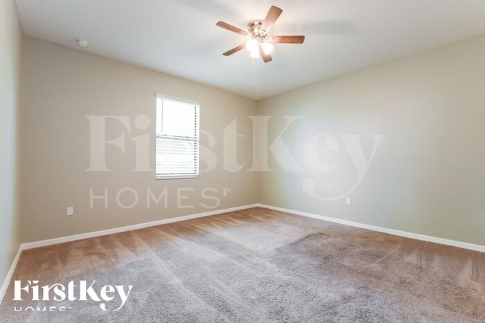 Building Photo - 31123 Fairvista Dr