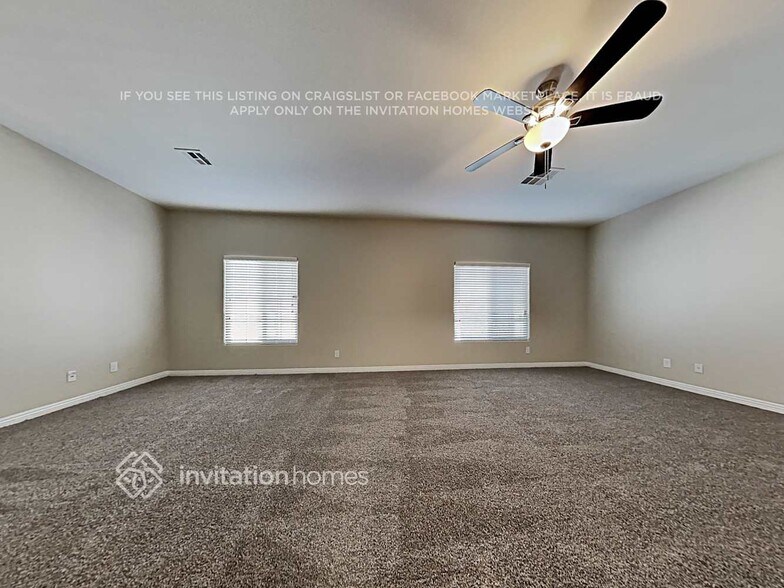 Building Photo - 9639 Vega Carpio Ave