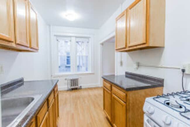 Building Photo - 1167 Boylston St