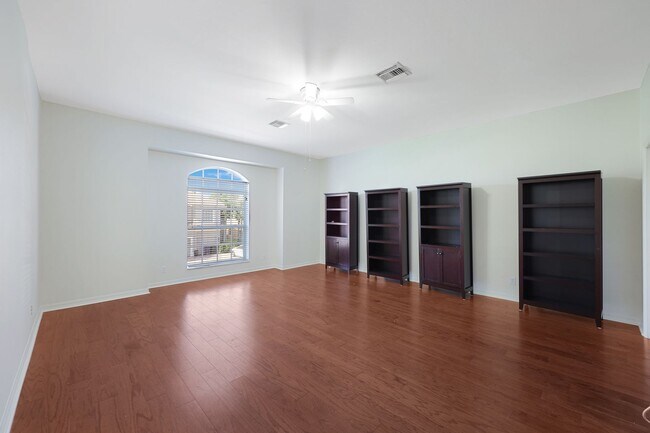 Building Photo - 9250 Estero River Cir