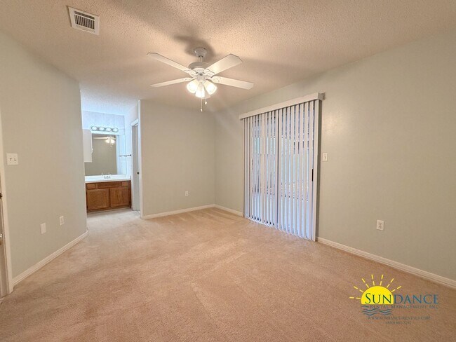 Building Photo - 946 Ashley Ln