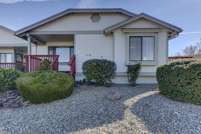 Primary Photo - Great views from this 2X2 Montana Terrace ...