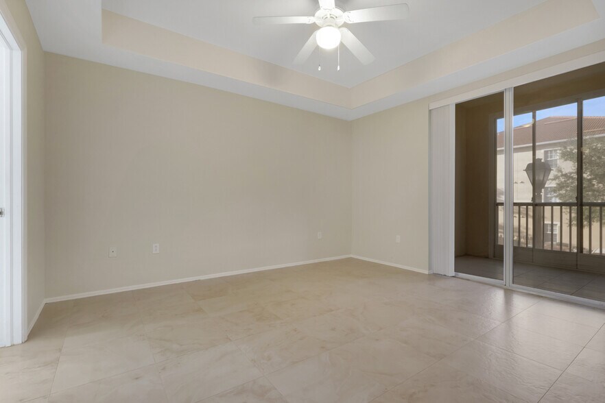 Building Photo - 9025 Colby Dr