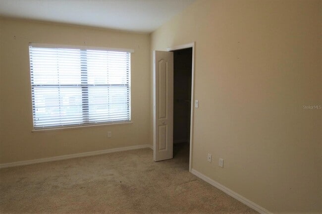 Building Photo - 5431 Windsor Lake Cir