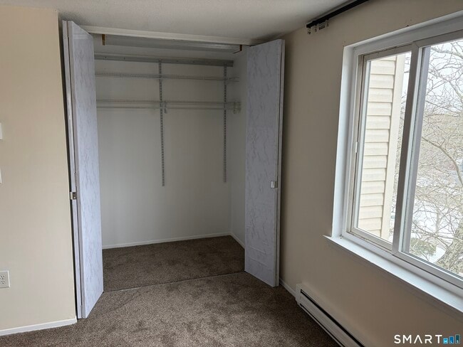 Building Photo - 161 Burgundy Hill Ln