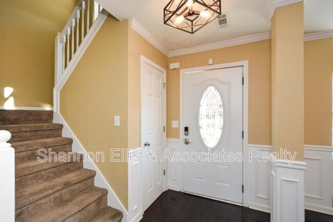 Building Photo - 137 Baywood Crossing