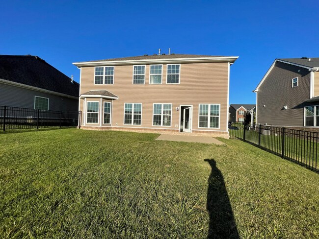Building Photo - 118 Belden Trl