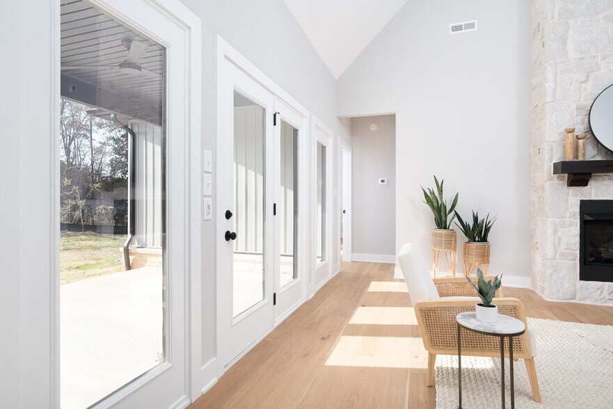 Building Photo - 106 Lincolns Way