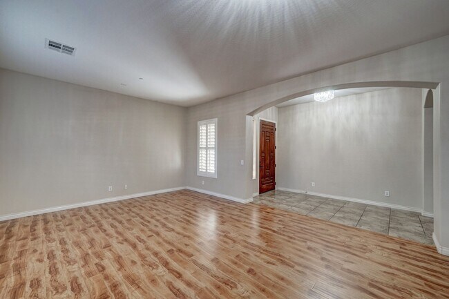 Building Photo - READY TO VIEW NOW! Remodeled-Huge 5 Bedroo...