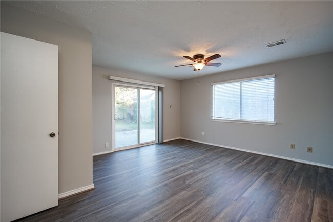 Building Photo - 8319 Wind Willow Dr