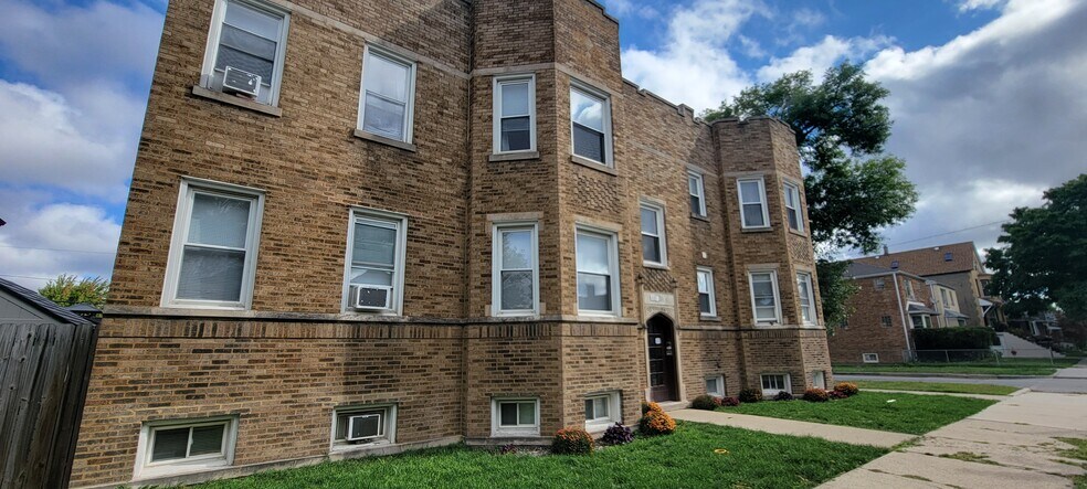 Building Photo - 5300 W Patterson Ave