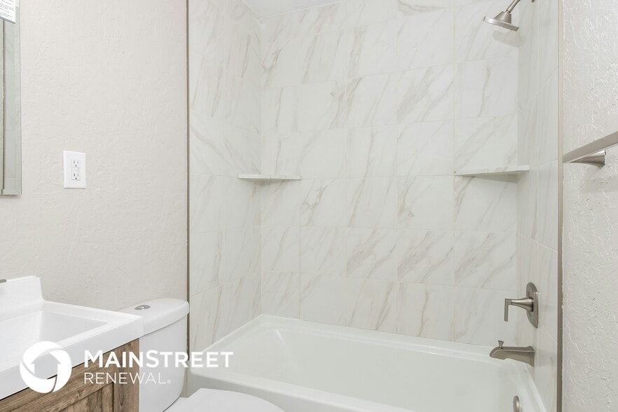 Building Photo - 3601 N Osage St