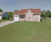 Building Photo - G TEAM - FOR LEASE - 3 BED, 2 BATH, 1200sq...