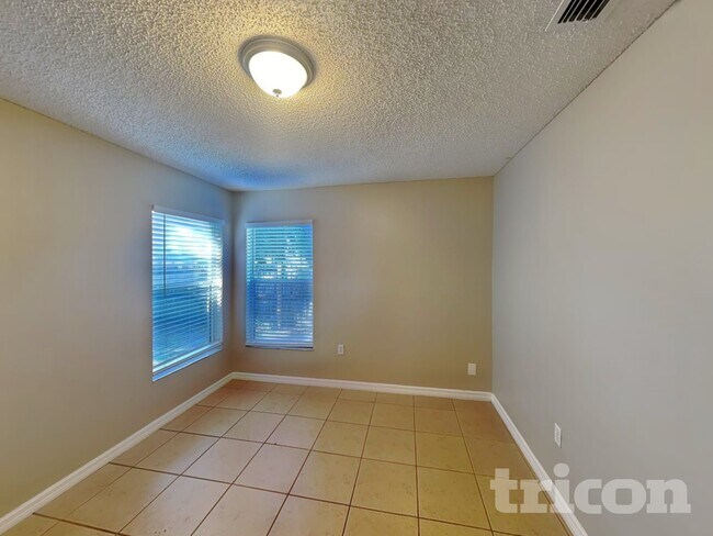 Building Photo - 1381 Broken Pine Rd