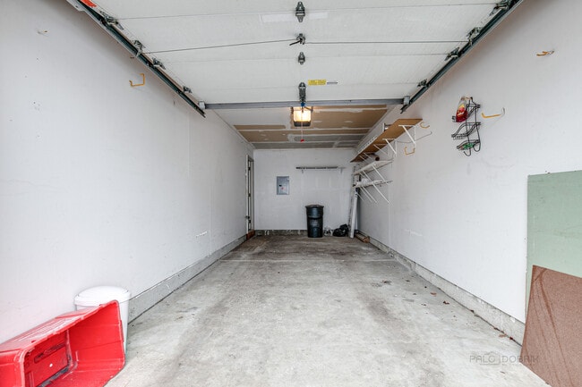 Building Photo - 1291 Orleans Dr