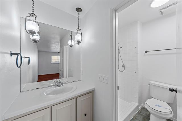 Building Photo - 3722 Hillsdale Ln