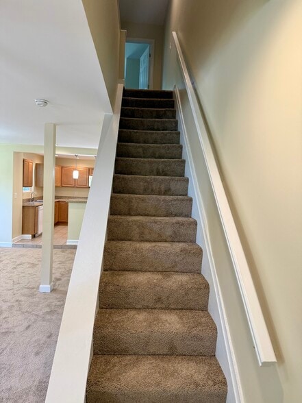 Building Photo - 332 Natchez St