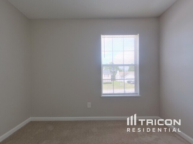Building Photo - 112 Sandpine Cir
