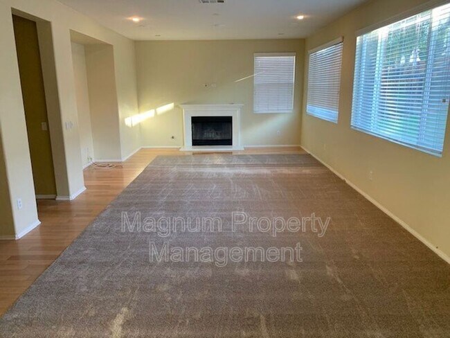 Building Photo - 29675 Ski Ranch St