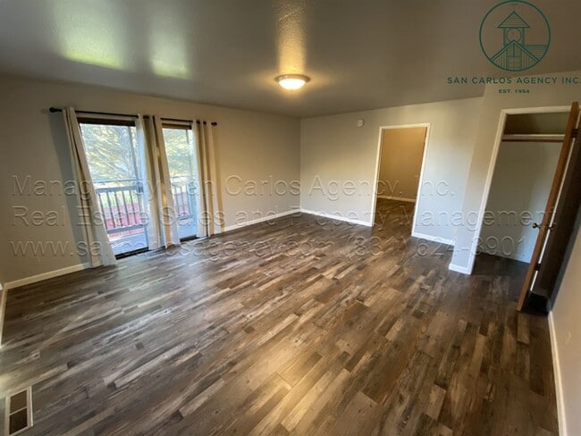 Building Photo - Three Bed Three Bath Home Walkable to Downtown Monterey