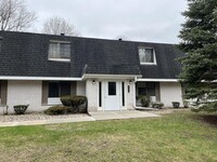 Building Photo - 20275 Independence Dr