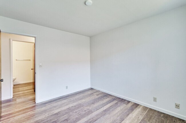 Building Photo - 3484-3486 Angelina Dr