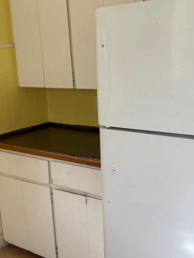 Building Photo - 431 22nd St N