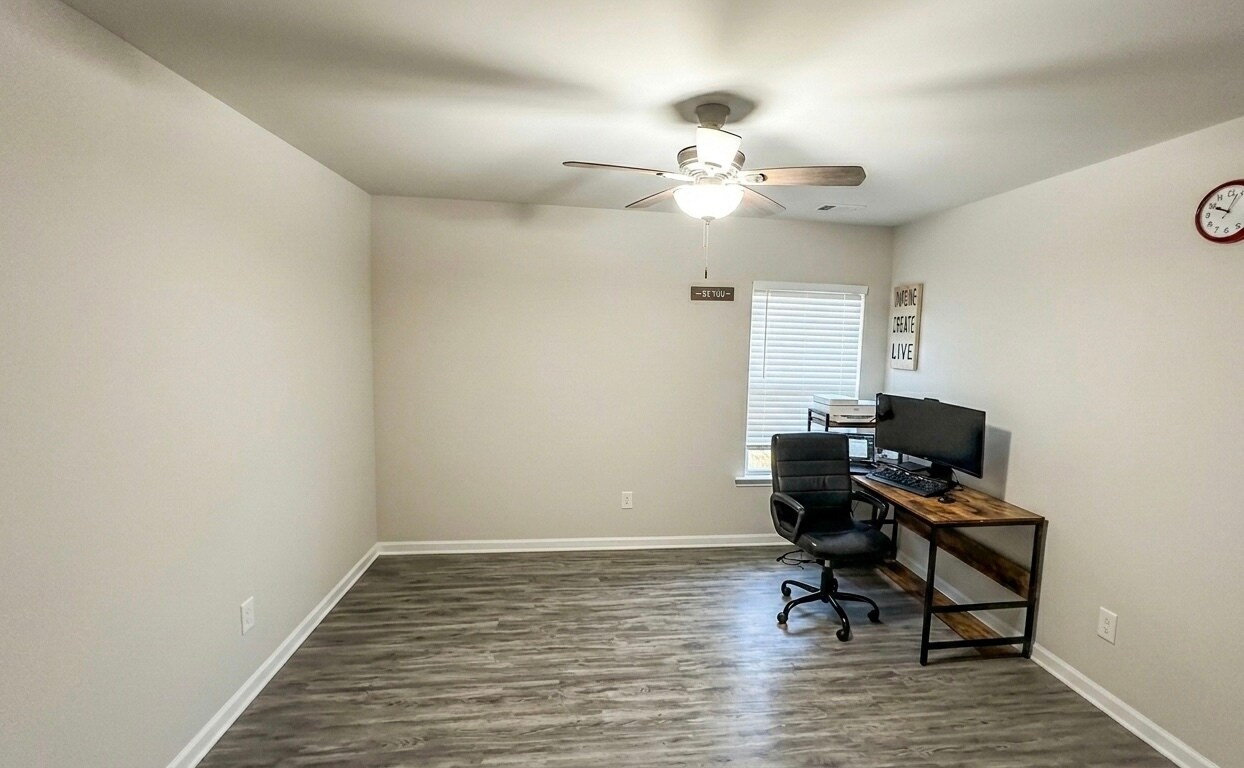 Building Photo - 232 Aimes Dr