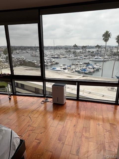 Primary Photo - 4335 Marina City Dr