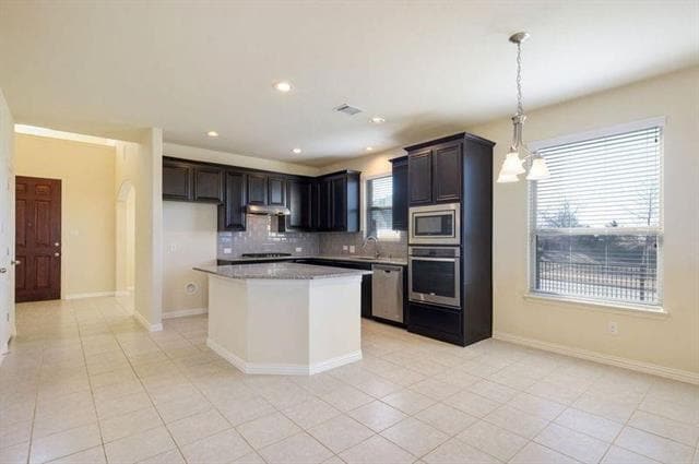 Building Photo - 4001 Eaton Park Dr