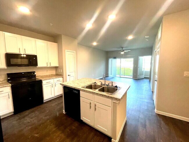 Building Photo - 12005 U.S. 380 Apt #01-135, Aubrey, TX 76227 - 1 BR 1 BA condo