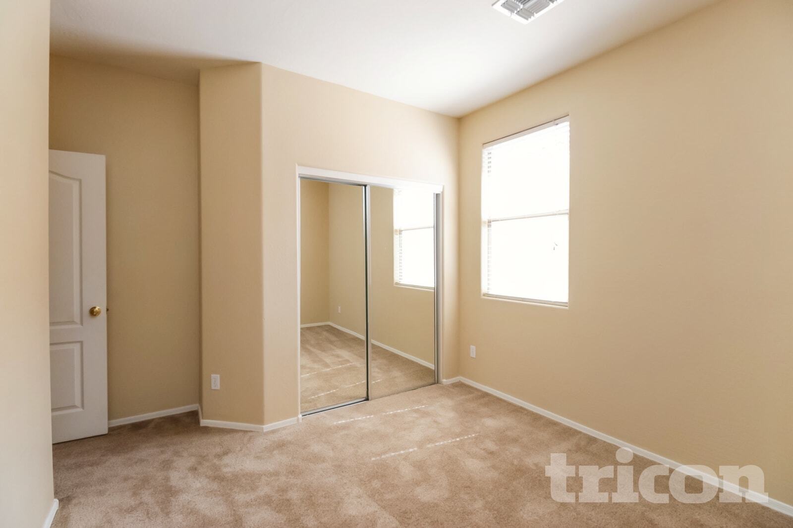 Building Photo - 12519 W Estero Ln