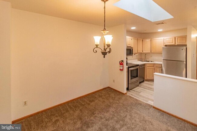 Building Photo - 133 Chalkboard Ct