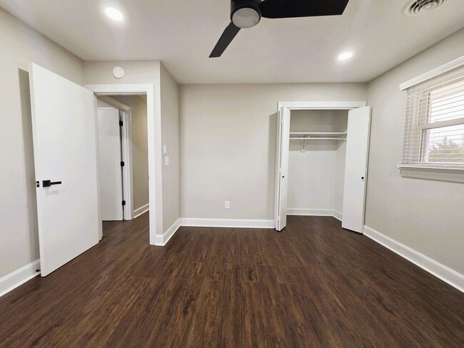 Building Photo - Remodeled ranch on large serene lot in Amelia County.