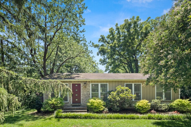 Building Photo - 12 West St