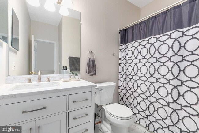 Building Photo - 709 Gaither Rd