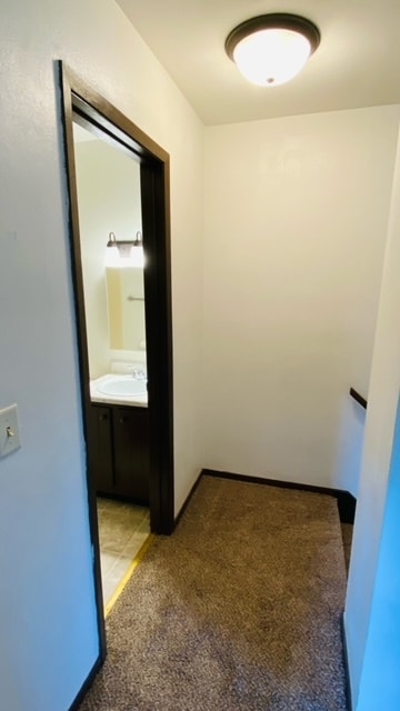 Building Photo - 305 W 65th St