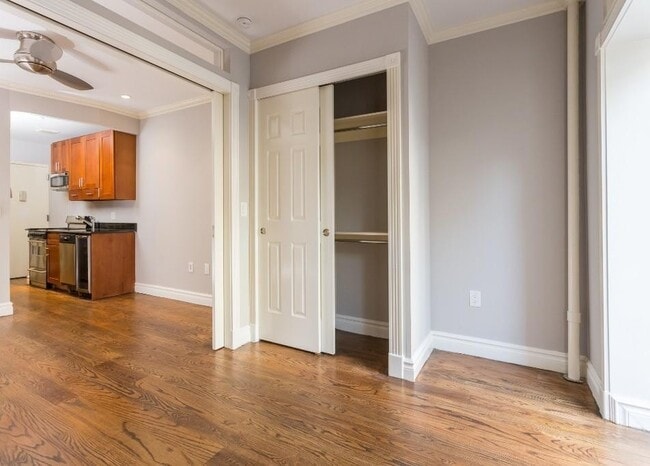 Building Photo - 134 Orchard St