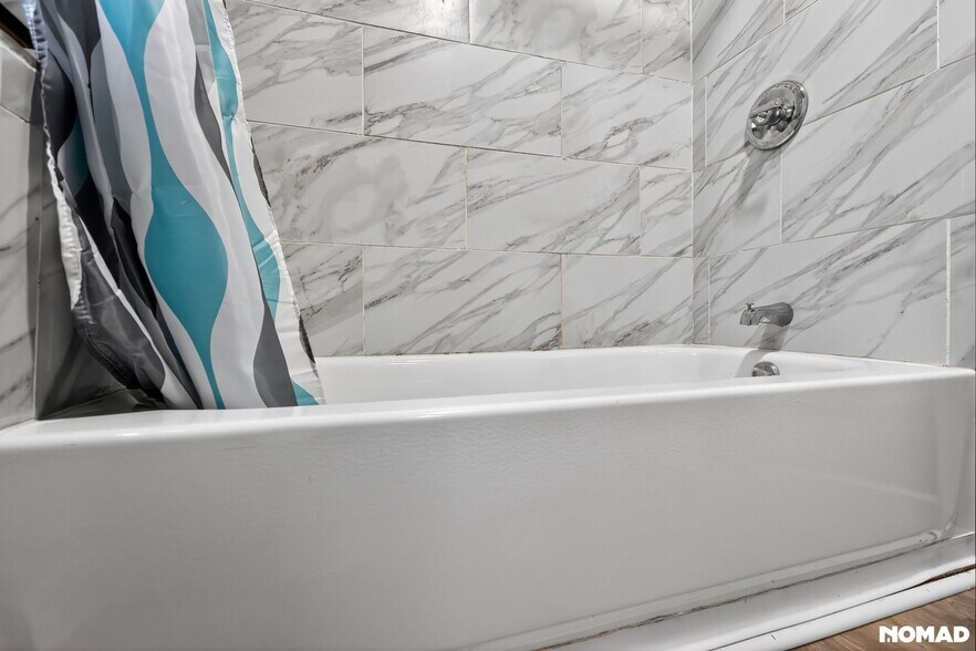 Building Photo - 118 Pries Ave