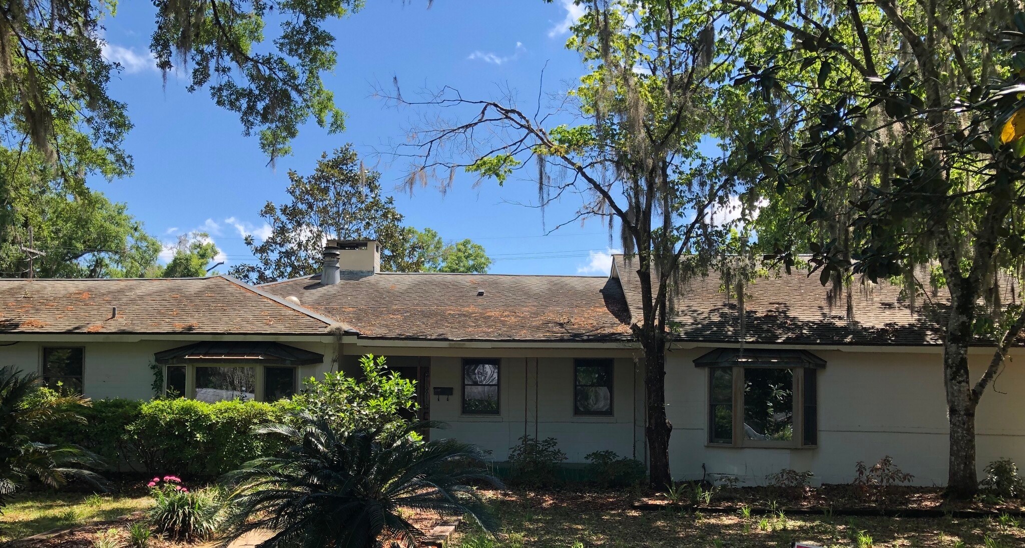 Front of house - 2031 NW 8th Pl