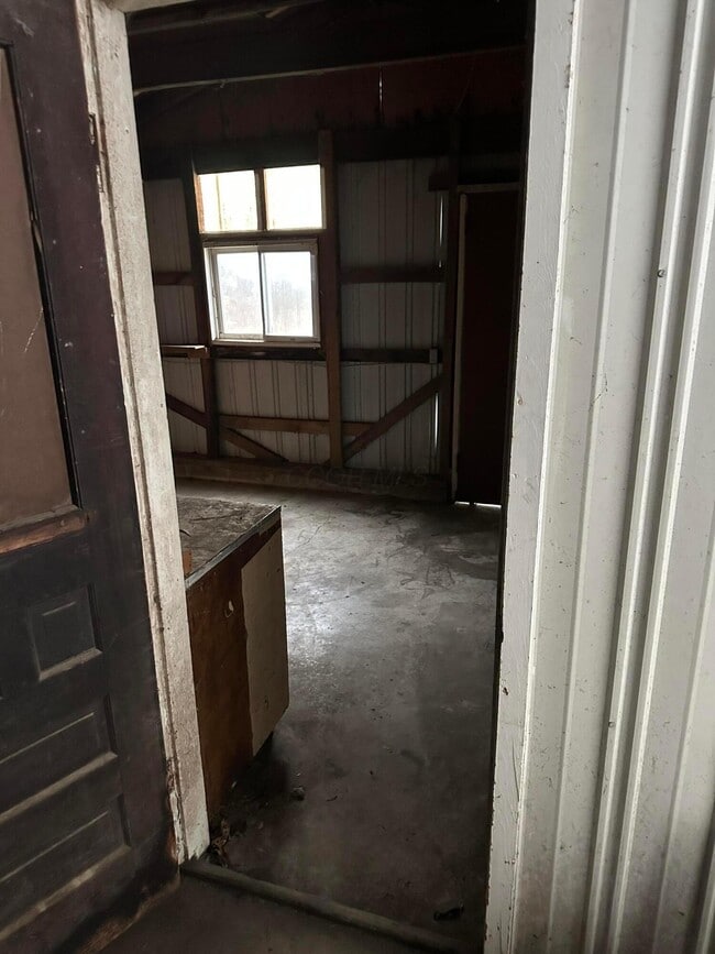 Building Photo - 2346 State Rte 37 E