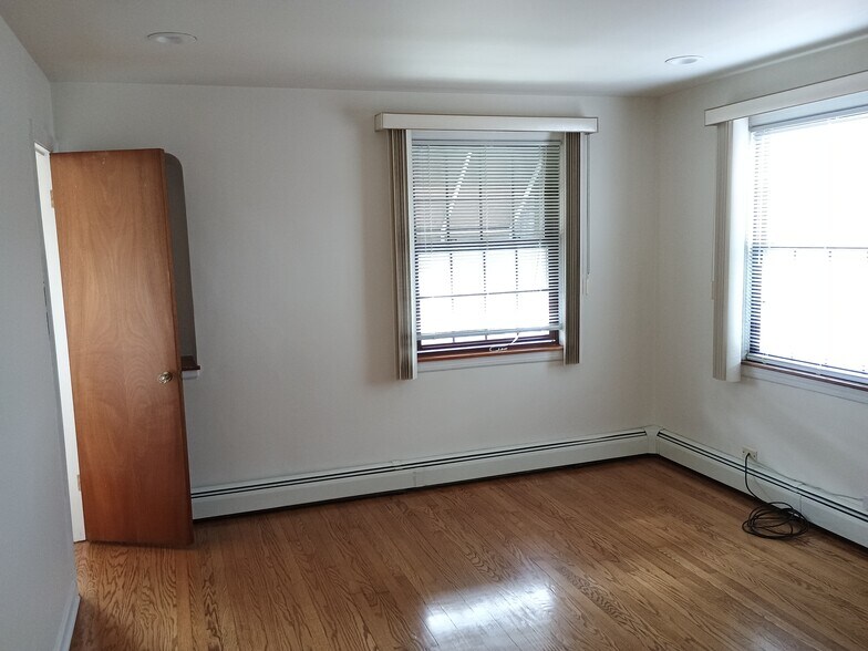 Building Photo - 2029 N 73rd Ct