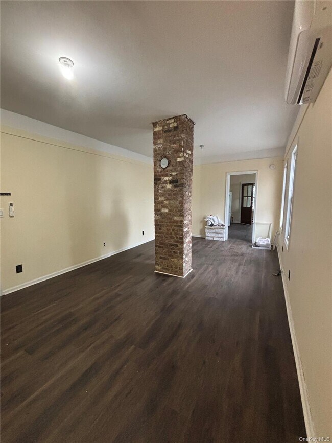Building Photo - 248 Sommerville Pl