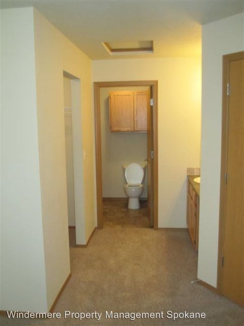 Building Photo - 403 S Eastern Rd