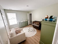 Building Photo - 215 Dillard Mill Dr