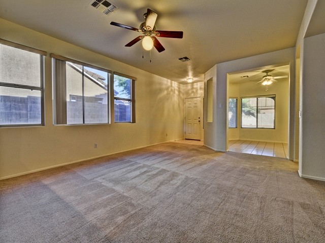 Building Photo - 3930 N 143rd Ln